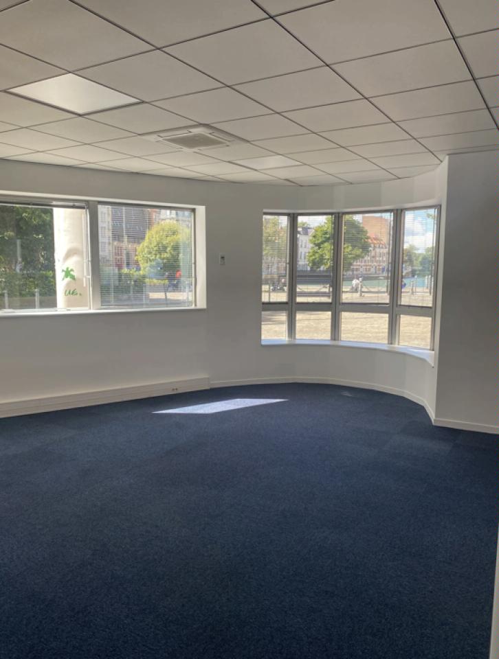 Bureau Lille 388m² Vente bureau Lille Nord OVBUR2313516 4